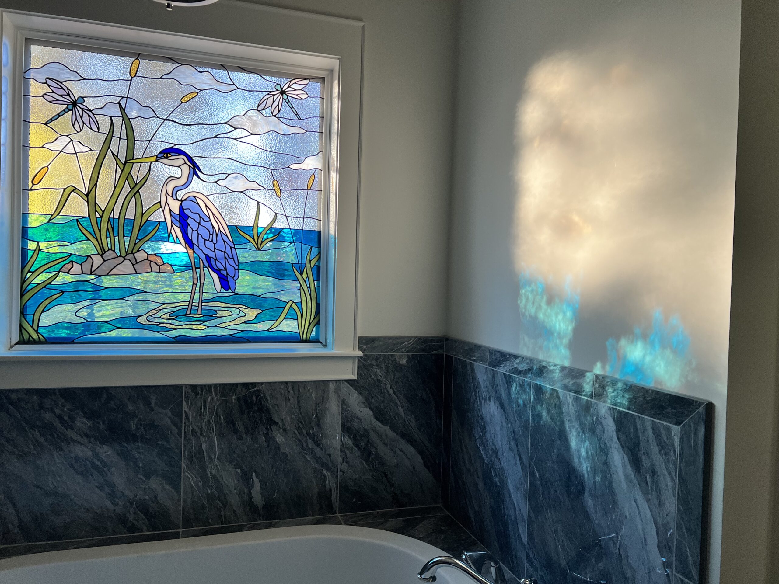 Serene Heron Sanctuary: Artisanal Stained Glass Waterscape Window W-569 - Image 4