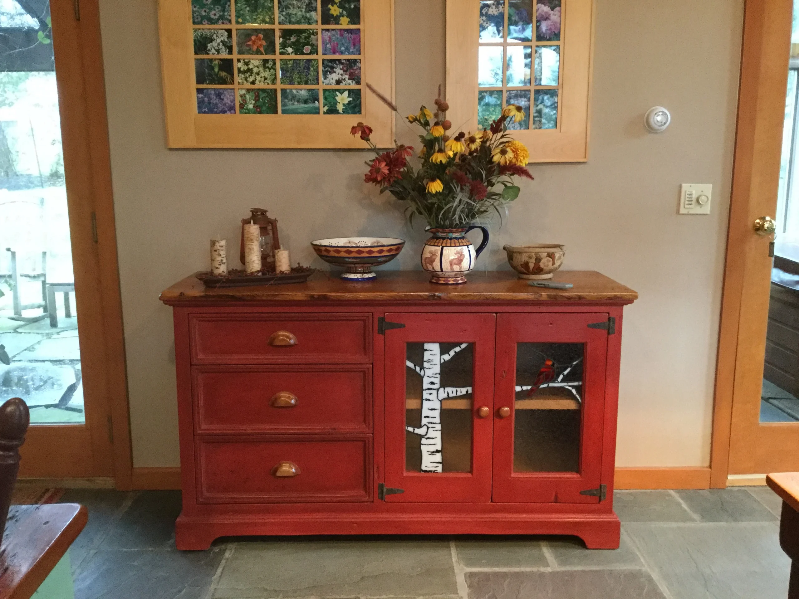 Winter's Watch: A Cardinal & Birch Stained Glass Duo Cabinet Inserts CI-36 - Image 11