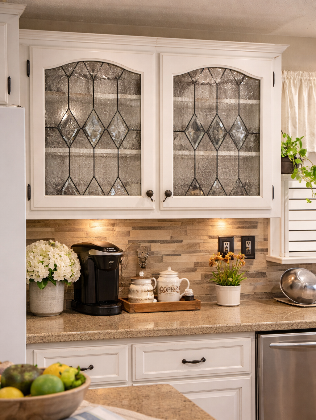 Timeless Clarity: Beveled Diamond Leaded Simplistic Stained Glass Kitchen Cabinet Inserts CI-21